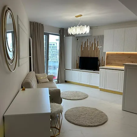 Kms Mamaia Nord アパート